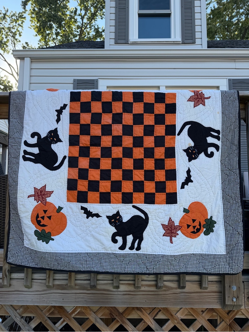 Halloween machine made quilt